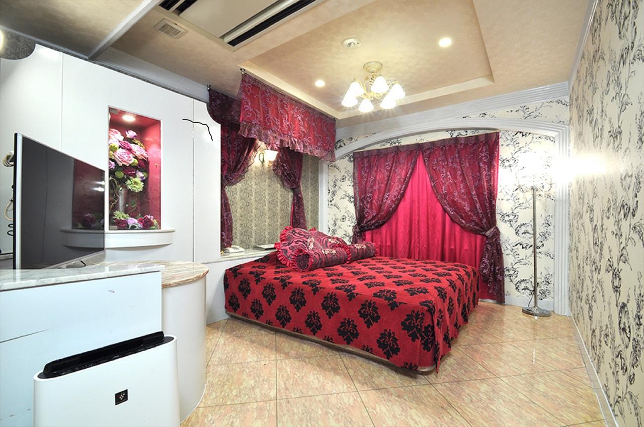 Hotel Roselips Tsuruhashi (Adults Only) 大阪 外观 照片